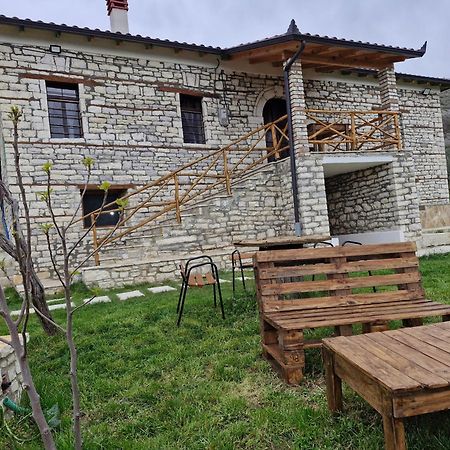 Villa Shpiragu Village Experience Берат Экстерьер фото
